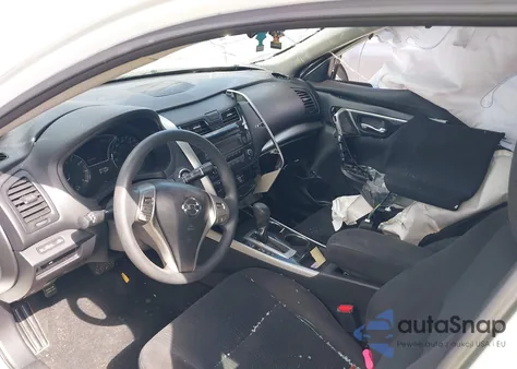 2014 Nissan Altima 2.5 S z USA, uszkodzony, nr VIN 1N4AL3AP8EC414079